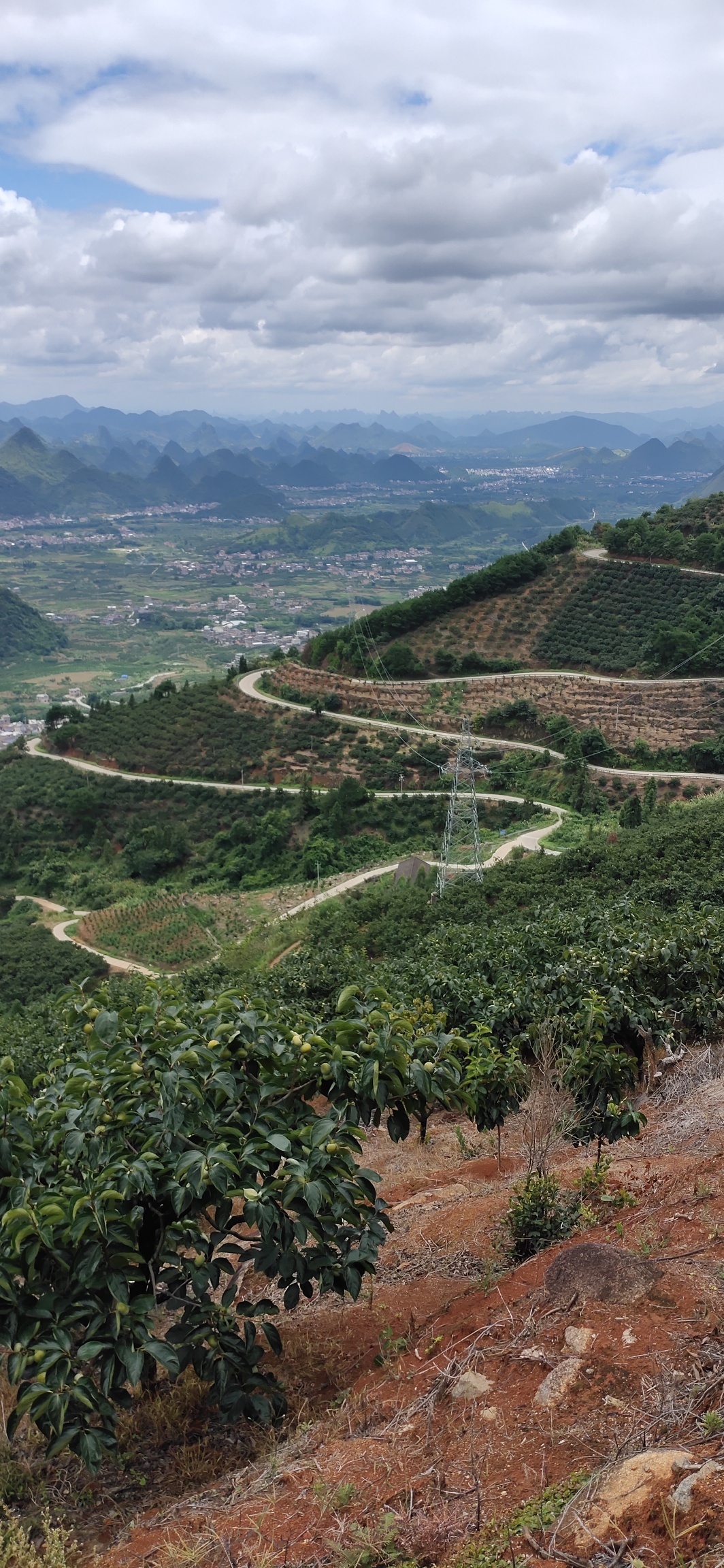 近段日子榴石顶山已成旅游爆点992 / 作者:瑤人老李 / 帖子ID:276131
