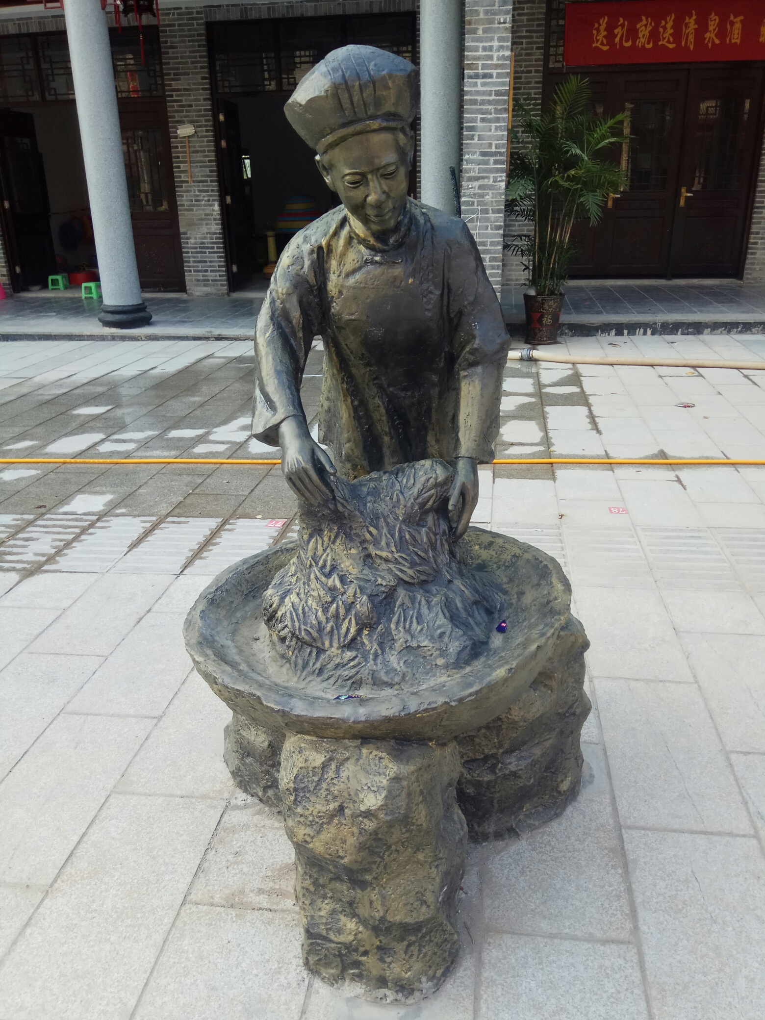 ——油茶小镇的瑶人雕塑971 / 作者:力行者 / 帖子ID:276336