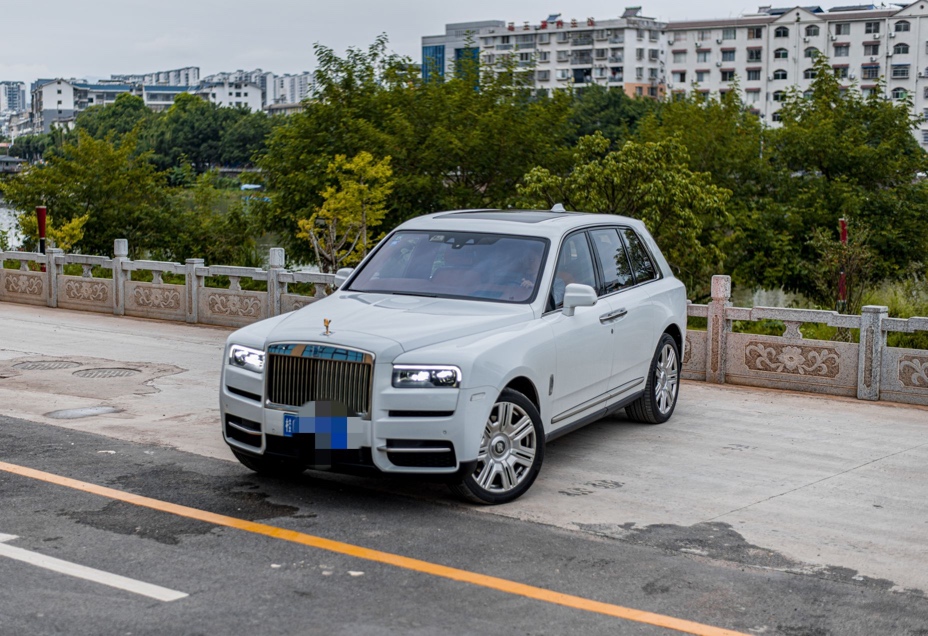 恭城偶遇豪车163 / 作者:小矮人 / 帖子ID:277361