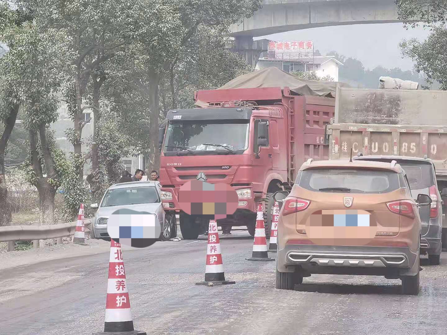 今天下班遇到车祸，又堵了好久864 / 作者:公路美学 / 帖子ID:280189