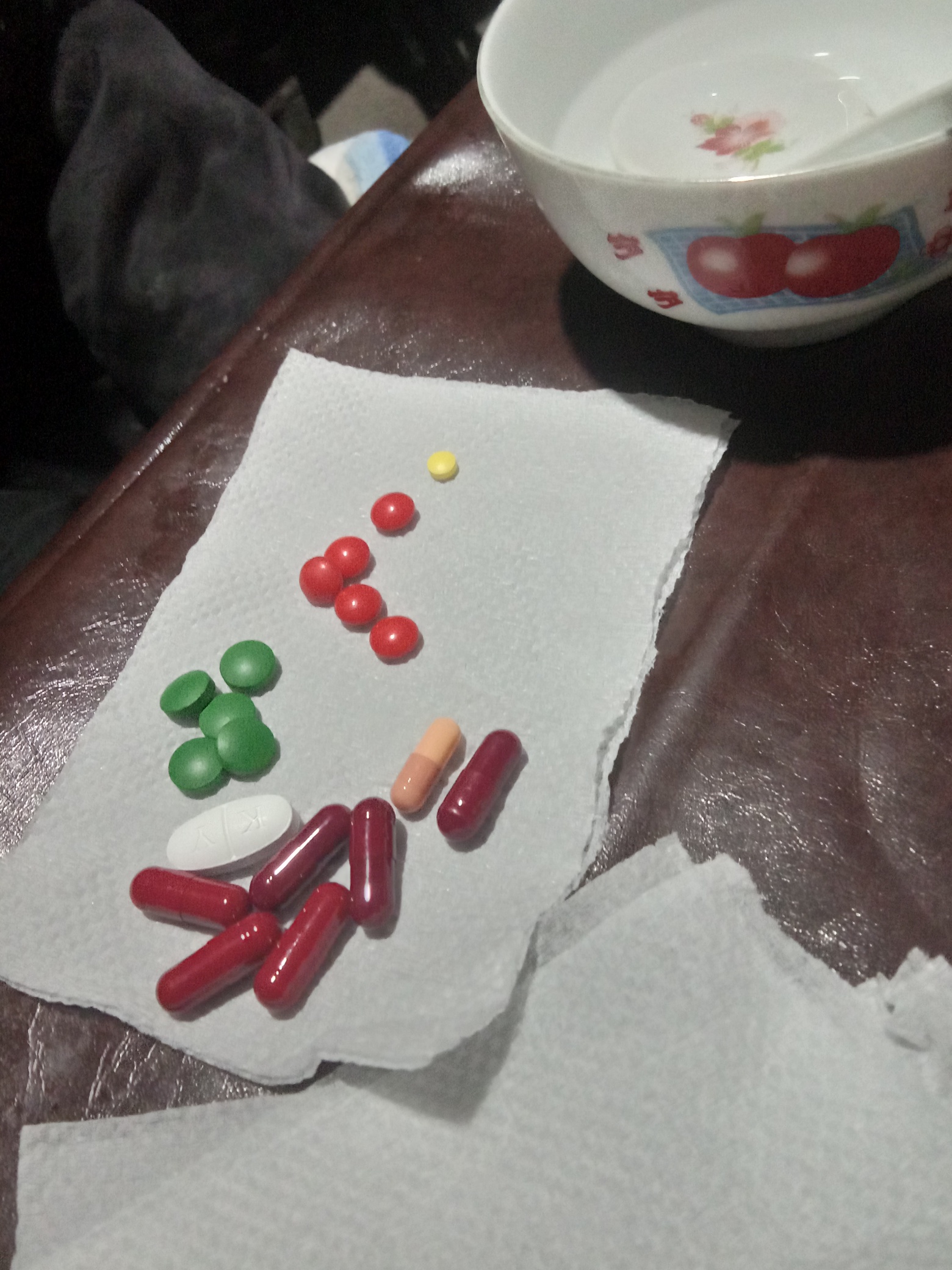 关于对应征青年黄某某拒服兵役的处理决定600 / 作者:李大顺 / 帖子ID:280475