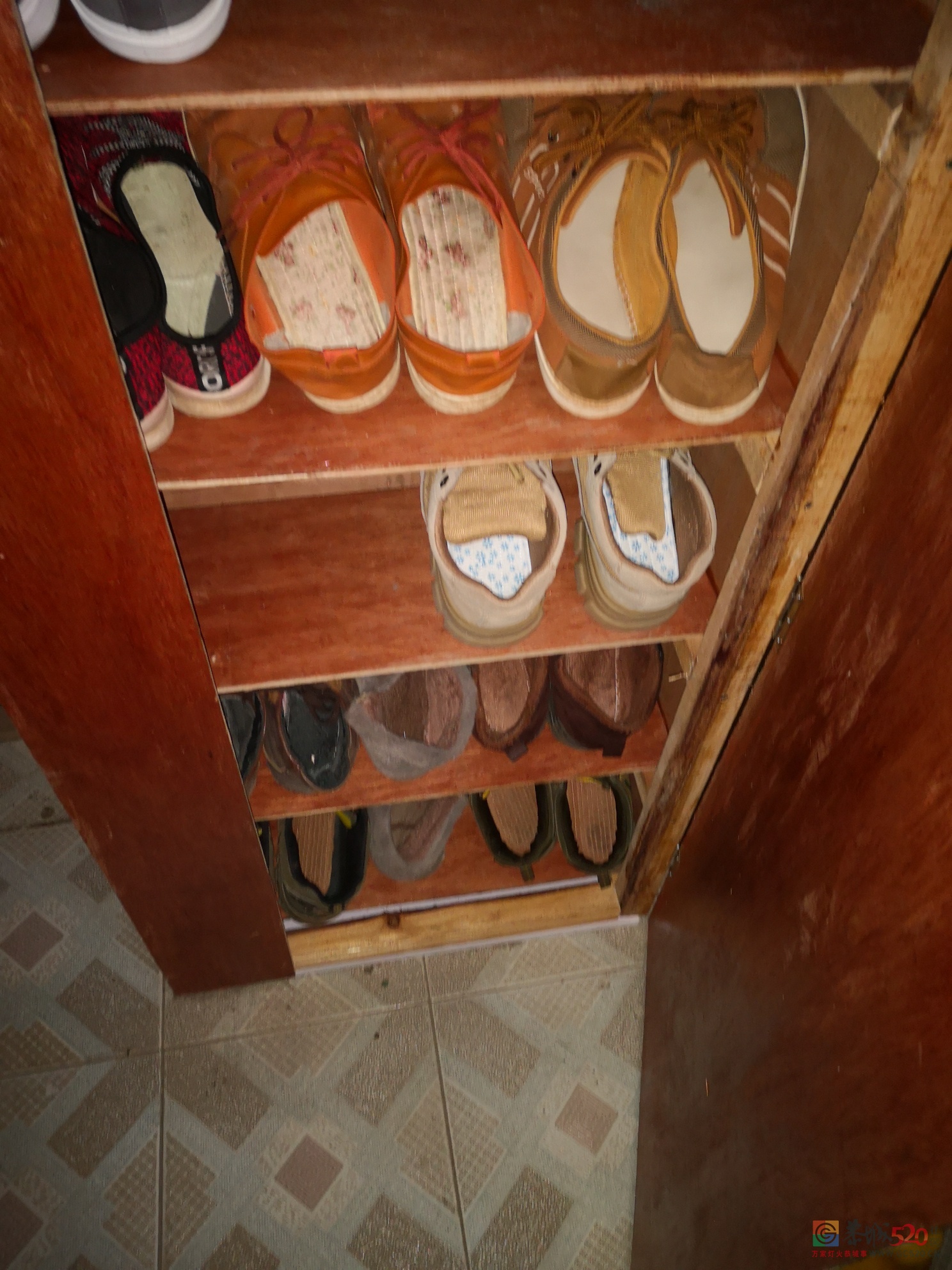 今天下午把洗干净的鞋子放进自制鞋柜503 / 作者:MDG / 帖子ID:284092