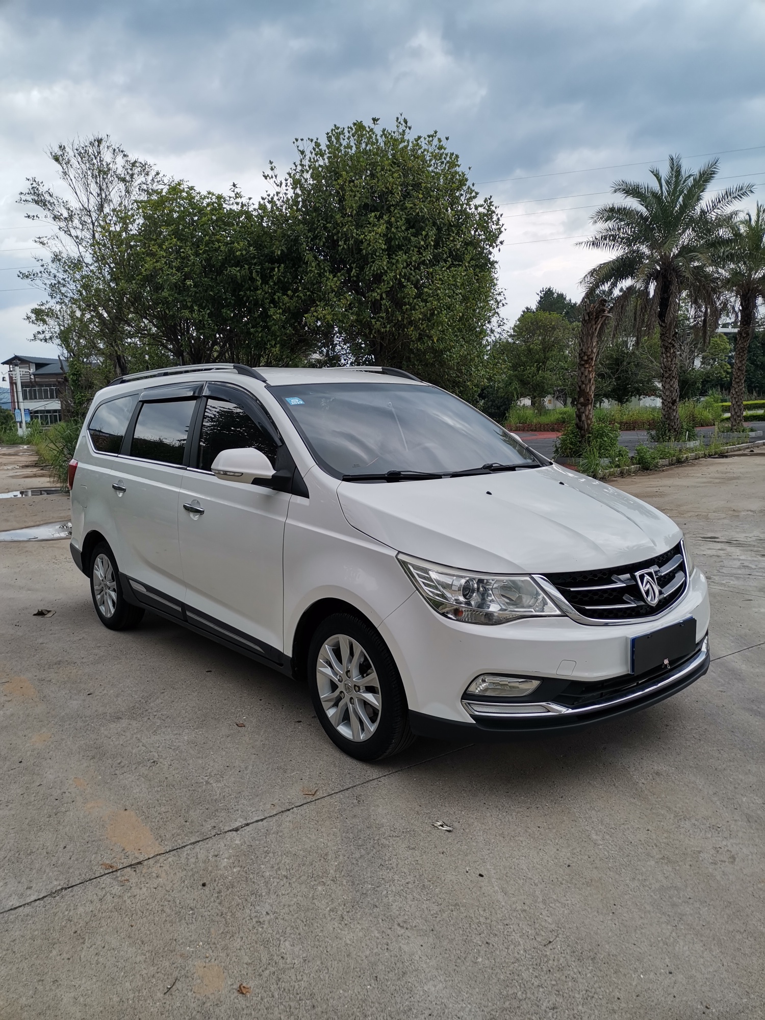 宝骏730 恭城看车23 / 作者:恭城二手车小邹 / 帖子ID:286684