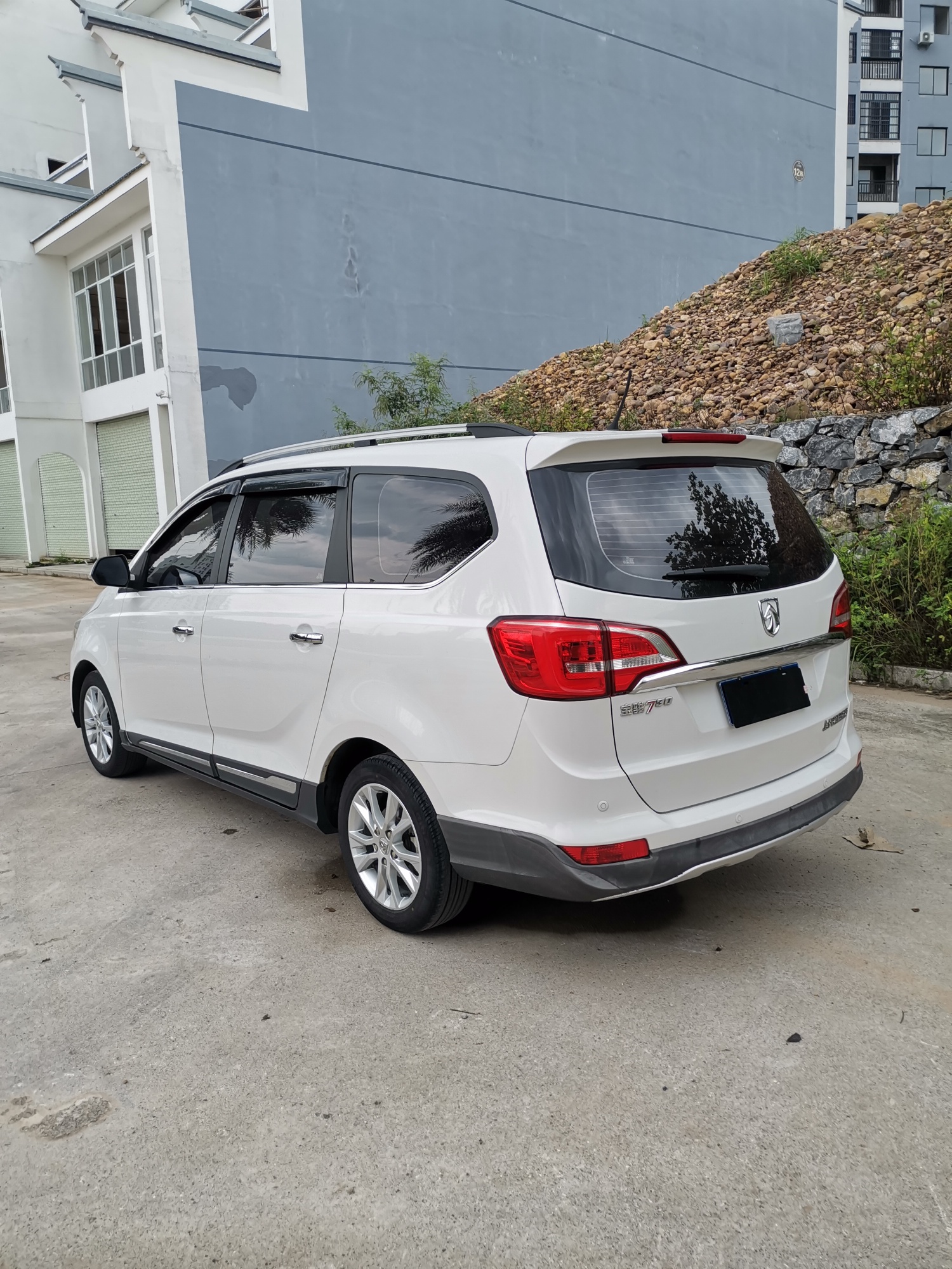 宝骏730 恭城看车809 / 作者:恭城二手车小邹 / 帖子ID:286684