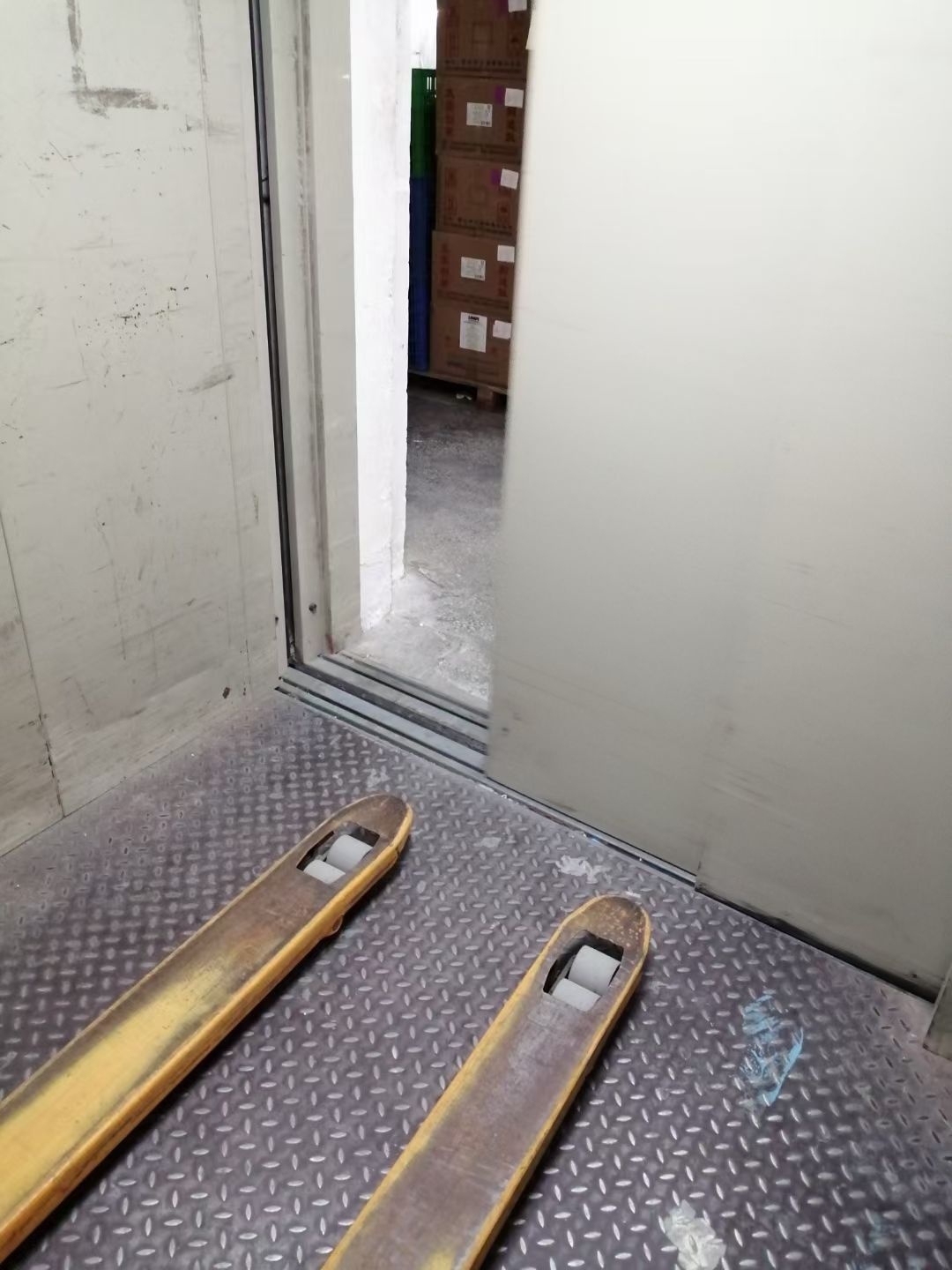 #日常工作记录828 / 作者:横财神. / 帖子ID:303035