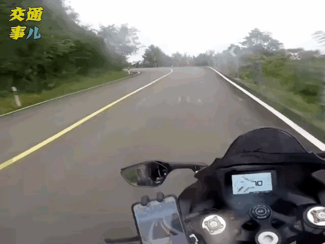 一个个动图警示，骑摩托车别开飞机184 / 作者:猛龙 / 帖子ID:303130