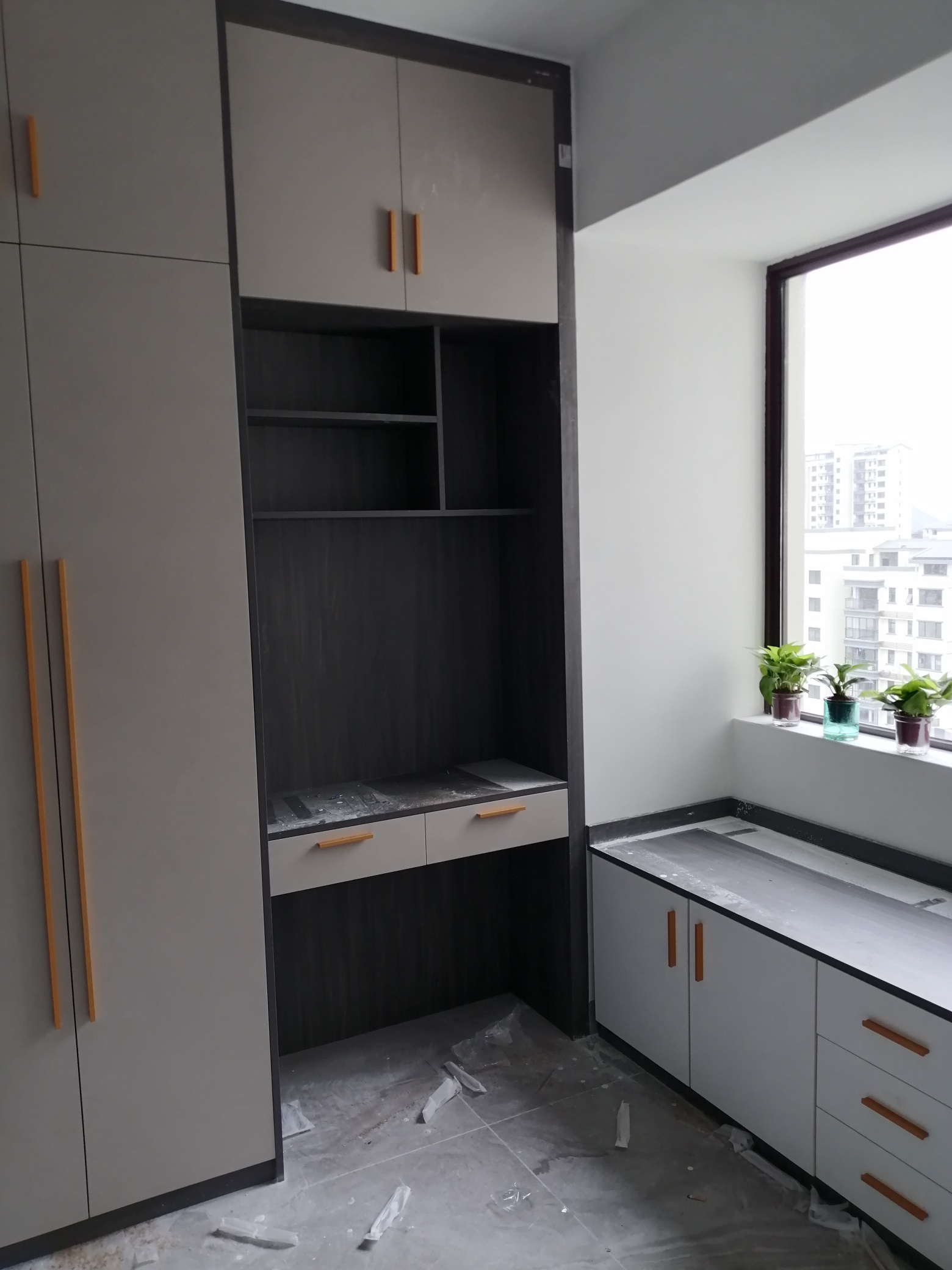定制衣柜，吊顶，门面装修650 / 作者:巨塘欢哥 / 帖子ID:304208