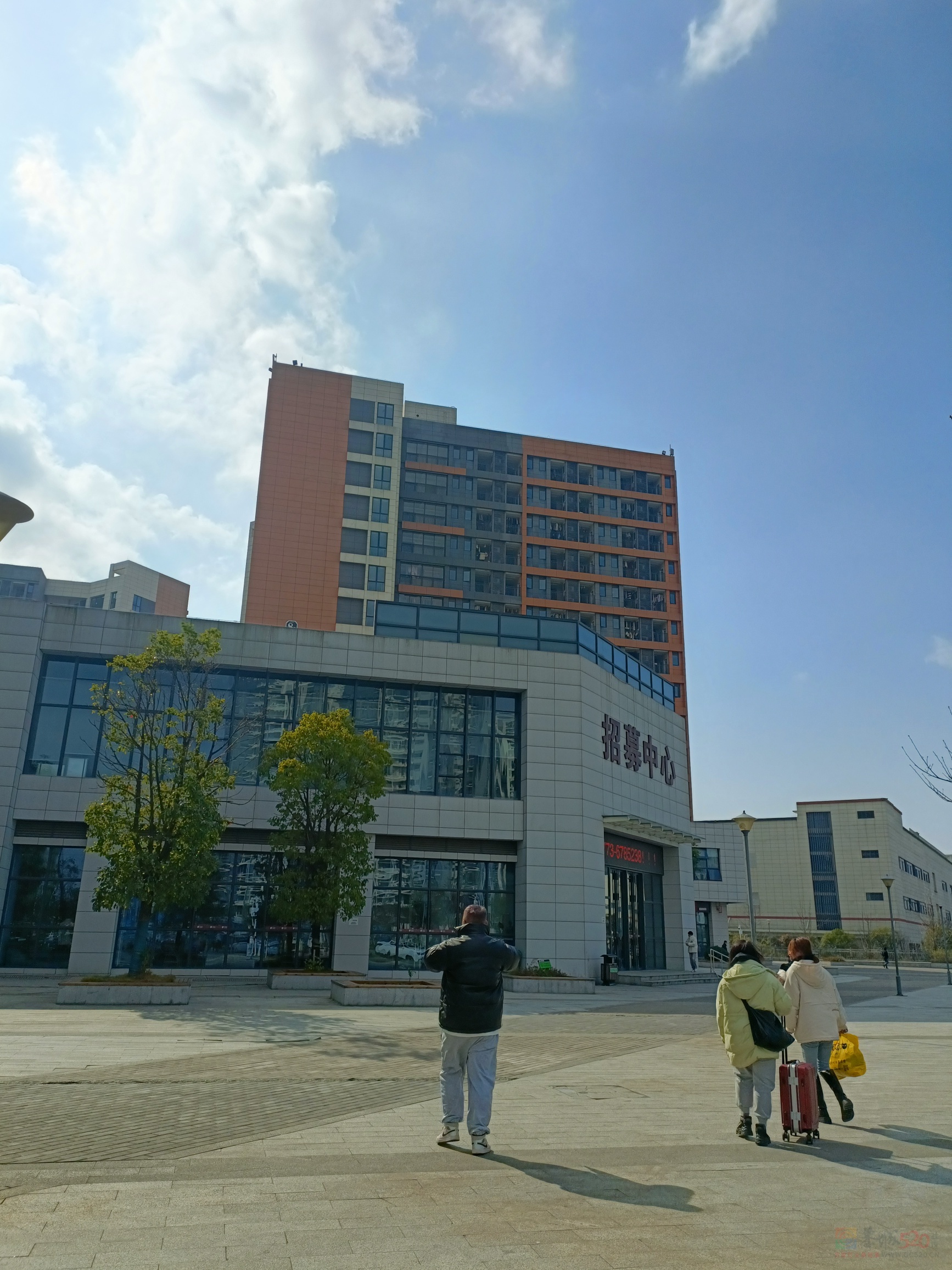 临桂年后20块钱小时工包吃住可预约报名472 / 作者:唐唐唐唐。 / 帖子ID:313590 临桂年后20块钱小时工包吃住可预约报名472 / 作者:唐唐唐唐。 / 帖子ID:313590