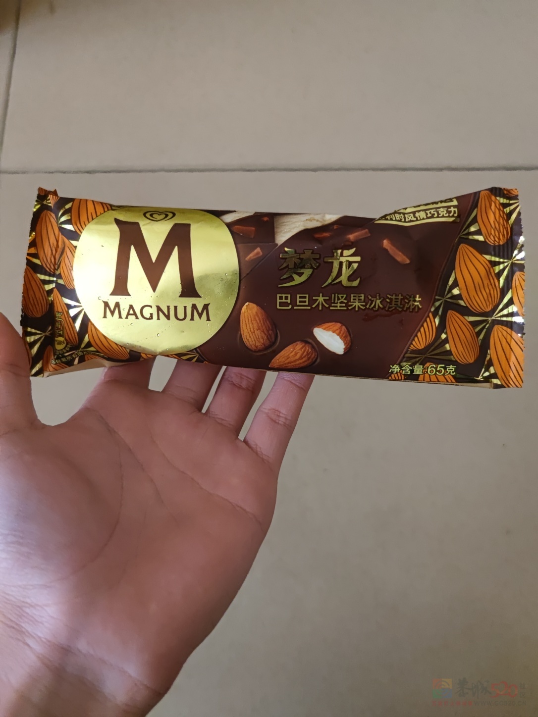 下楼买个雪糕吃，顺便去吃了碗米粉，消费20760 / 作者:随便发一下 / 帖子ID:315535