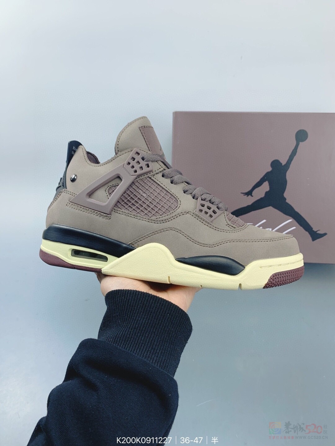 AJ4头层皮 150一双180 / 作者:后四位 / 帖子ID:318630