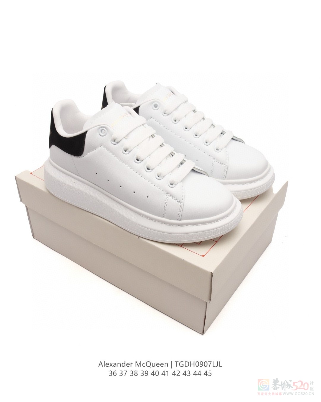 AlexanderMcQueen 厚底小白鞋 140一双100 / 作者:后四位 / 帖子ID:318663