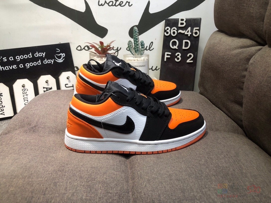 AJ1低帮新配色 145一双798 / 作者:后四位 / 帖子ID:318811