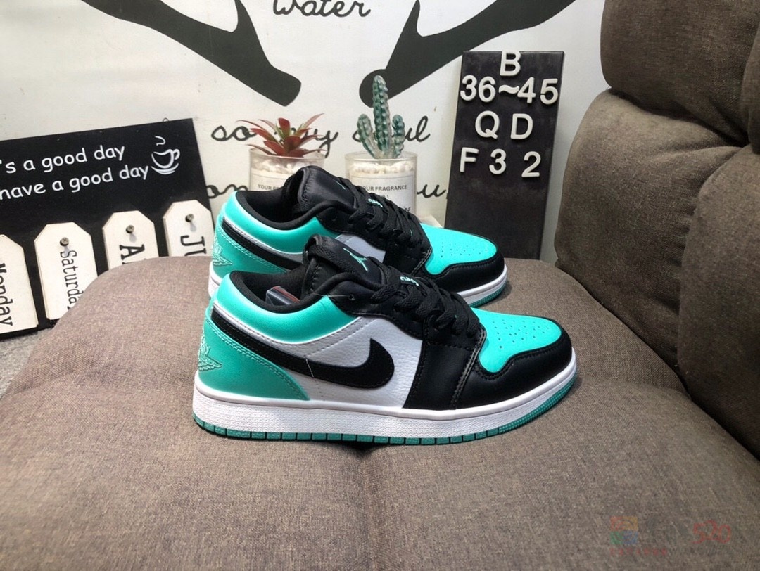 AJ1低帮新配色 145一双488 / 作者:后四位 / 帖子ID:318811