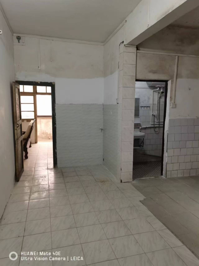 老车站，信合对面，诸葛家具楼上，室内布局两房一厅一厨一卫一阳台，通风采 ...744 / 作者:岳Mac96 / 帖子ID:318999