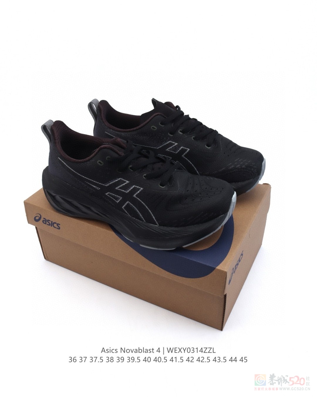 ASICS?Novablast?4?厚底增高跑步鞋 145一双400 / 作者:后四位 / 帖子ID:319194