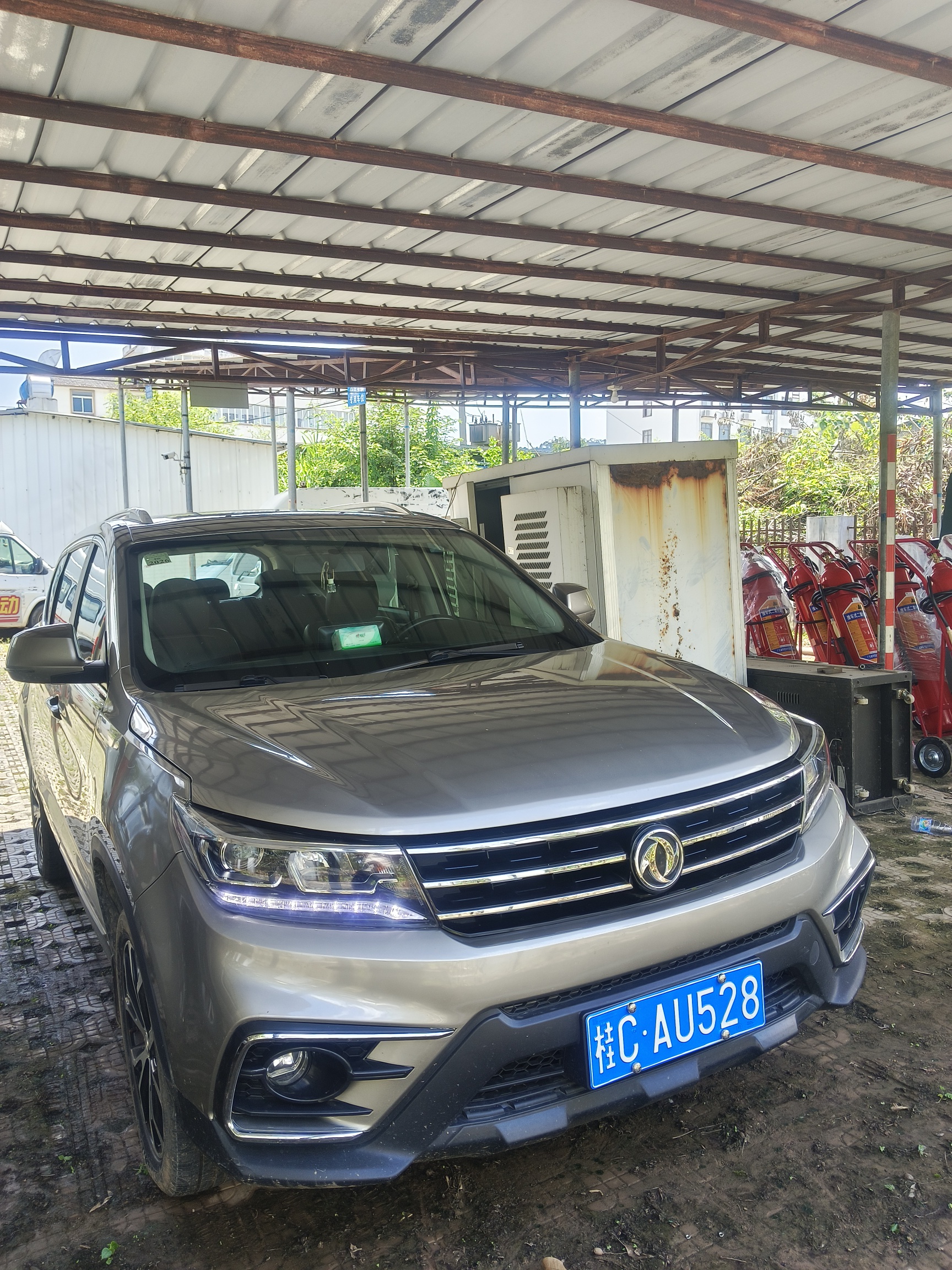 2017年1.5T涡轮增压6档手动高配，私人用
车。无钥匙进入，一键启动，7英寸 ...92 / 作者:Myth耳东 / 帖子ID:320342