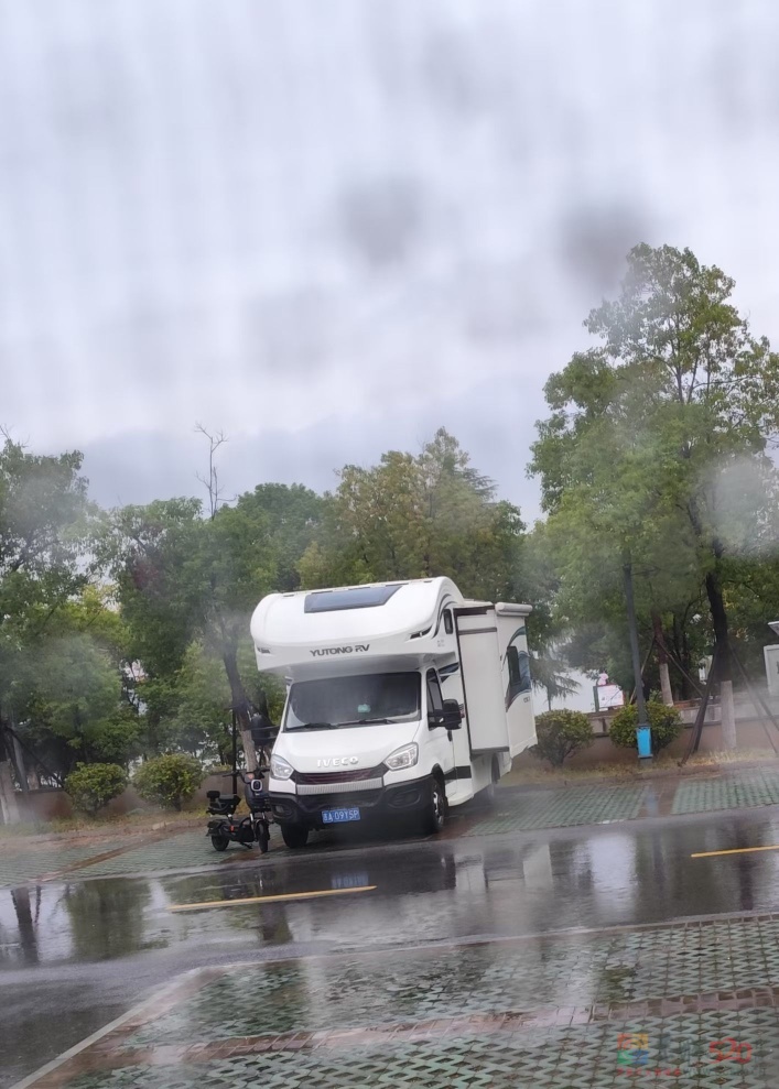 鄱阳湖露营逢夜雨505 / 作者:罗古 / 帖子ID:320744